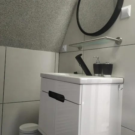 Apartament Z Ogrodem- 10 Min Do Plazy * كولوبرزيغ
